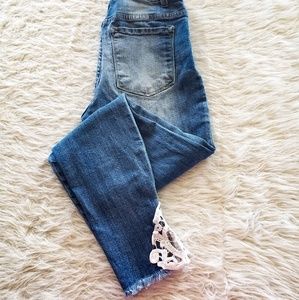 KanCan high waisted cut off lace jeans size 5